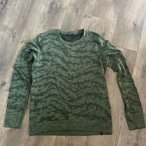 lululemon athletica Green Long Sleeve Crew Pullover 6